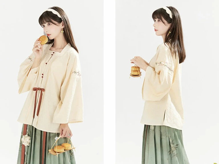 Moon Rabbit Yellow Hanfu Green Skirt Newhanfu 2025