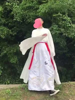male hanfu gift