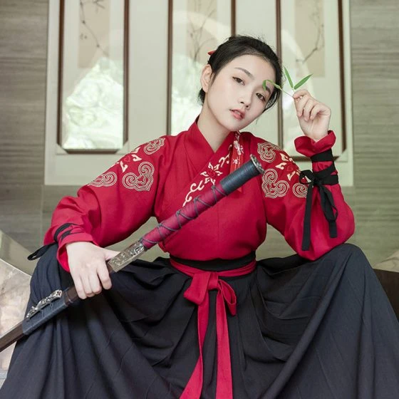 Women’s Red Hanfu Dresses For Your Parties - Newhanfu