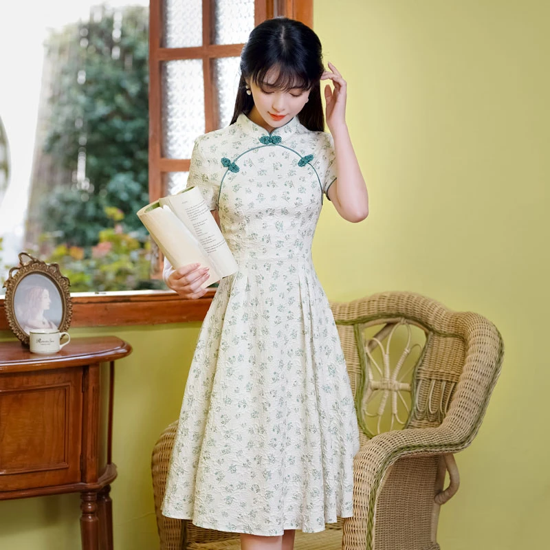 Summer Qipao Green Floral Cheongsam Dress - Newhanfu