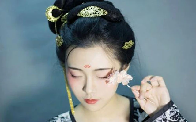 hanfu ancient chinese makeup