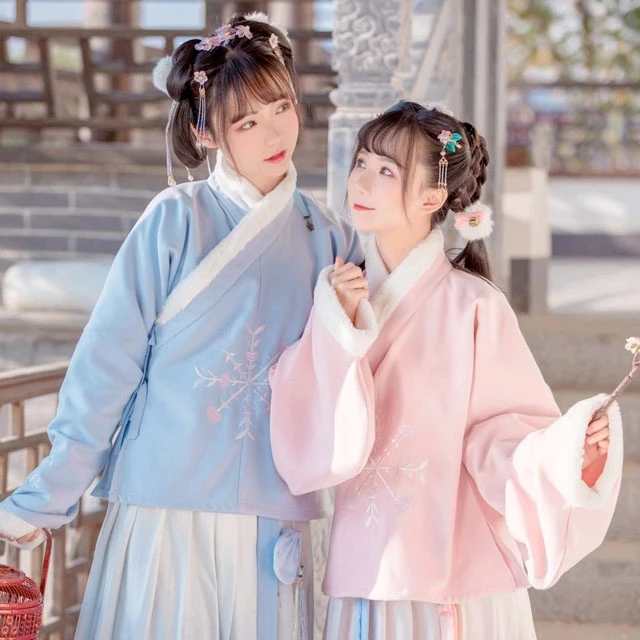 traditional Chinese dress aoqun