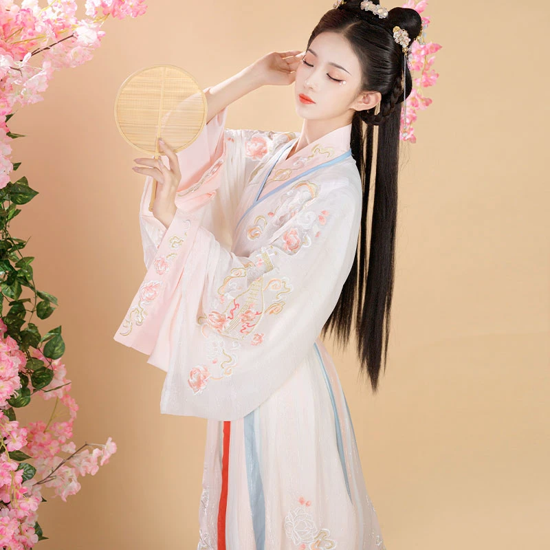 Elegant Hanfu – Traditional Chinese Costume - Newhanfu