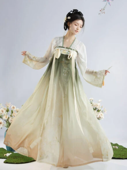 Autumn Dancer Women's Qixiong Hanfu Dress - Newhanfu