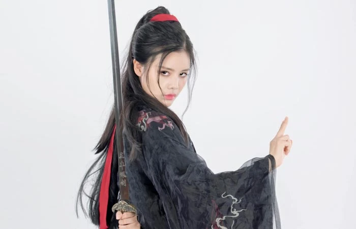 black hanfu dress