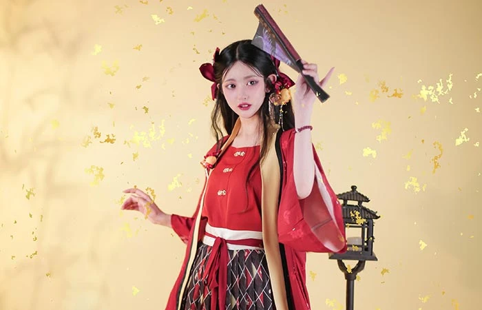 red hanfu dress