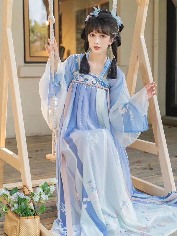 women blue hanfu dress