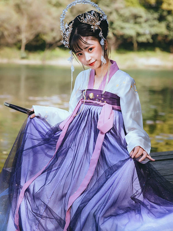 women blue hanfu dress