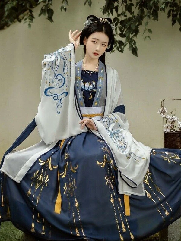 boost your confidence in top navy hanfu clothing