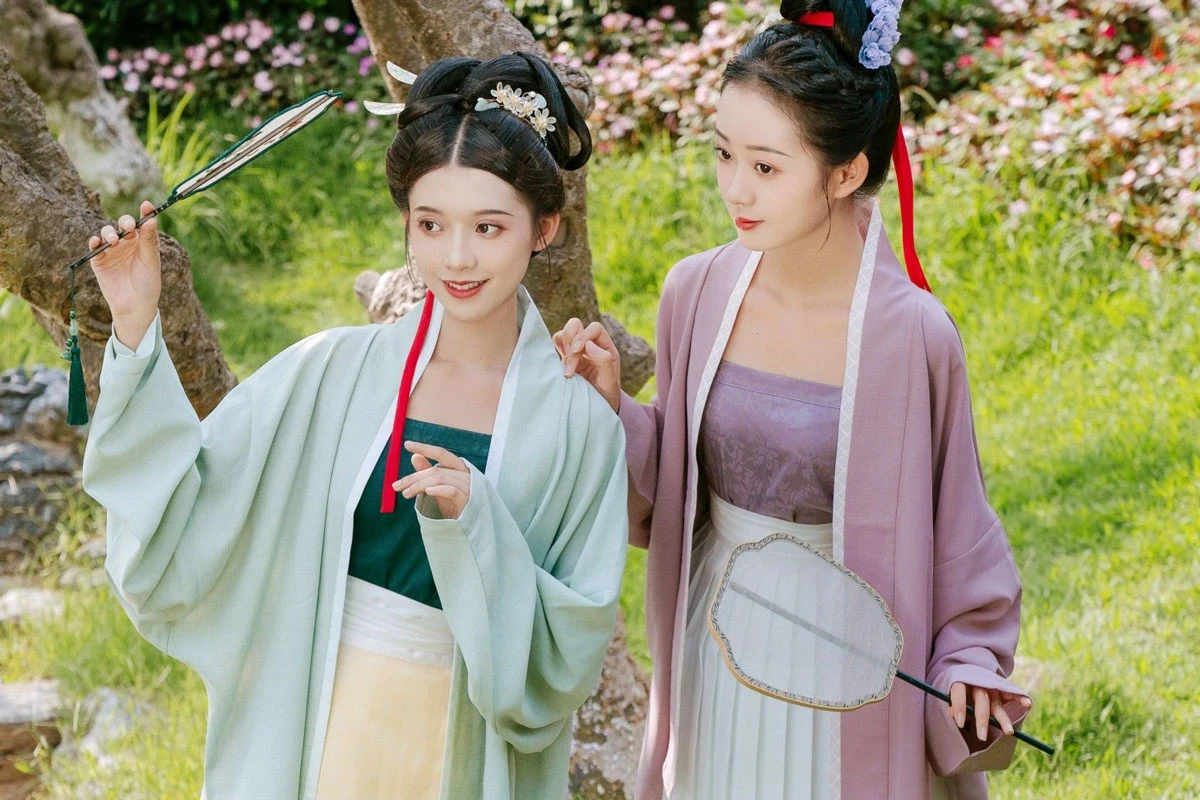 colorful hanfu for all seasons and occasions