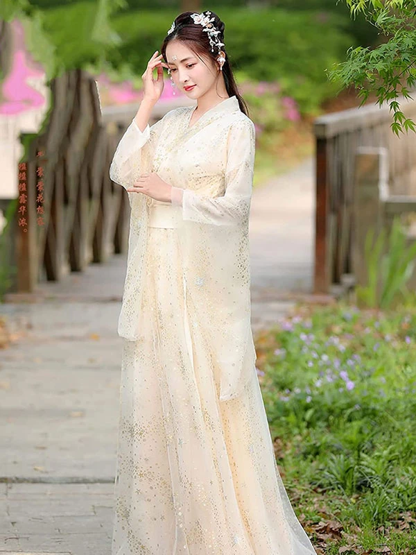 look stylish in trendy tan beige hanfu dresses