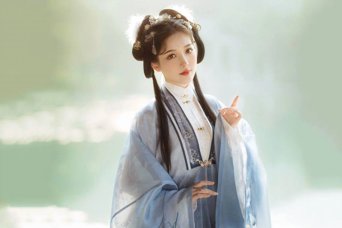 luxury silk hanfu you will always feel elegant