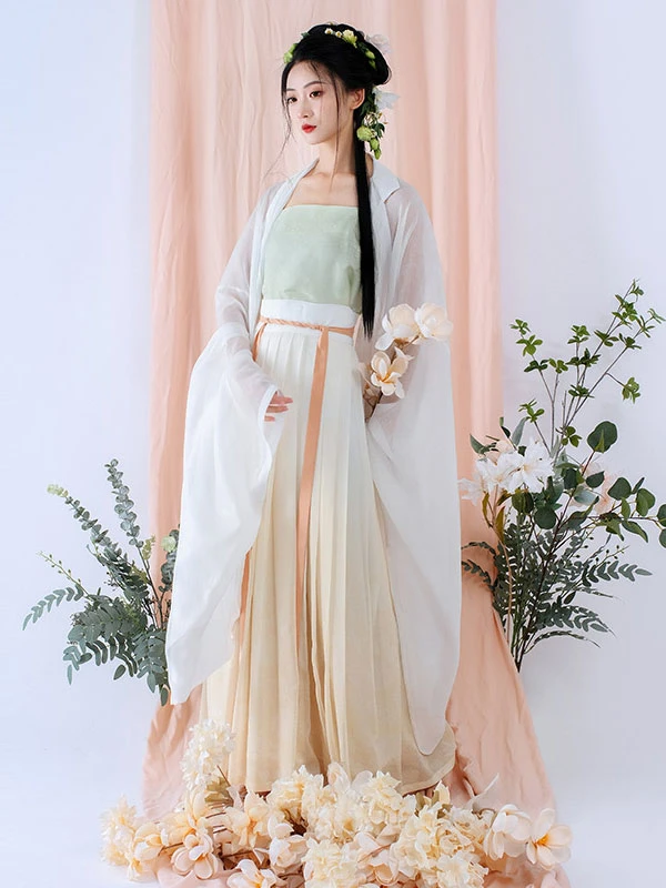 5 Most Popular Women's Hanfu Dress Fabrics - Newhanfu