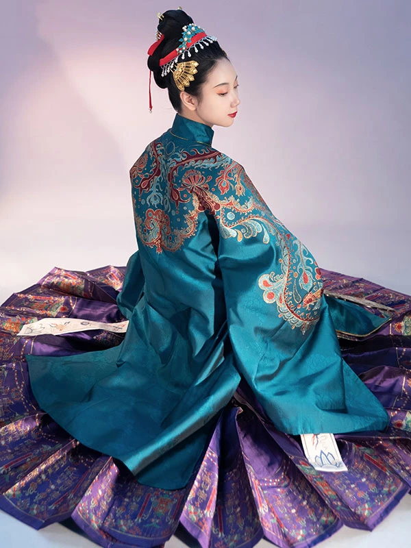 the hanfu horse face skirt and how to wear