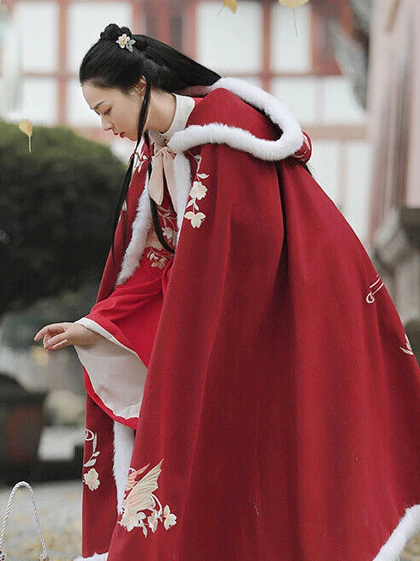 how to choose warm hanfu capes cloaks