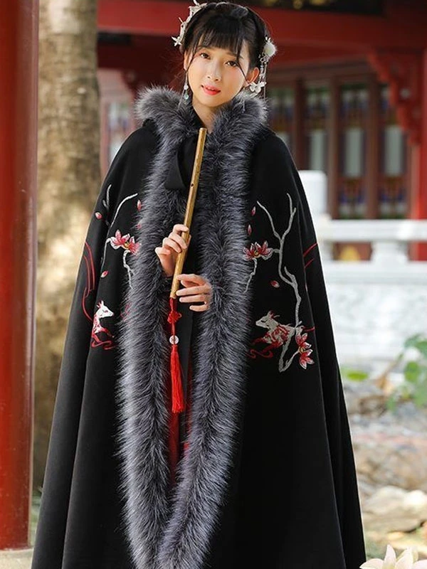 how to choose warm hanfu capes cloaks