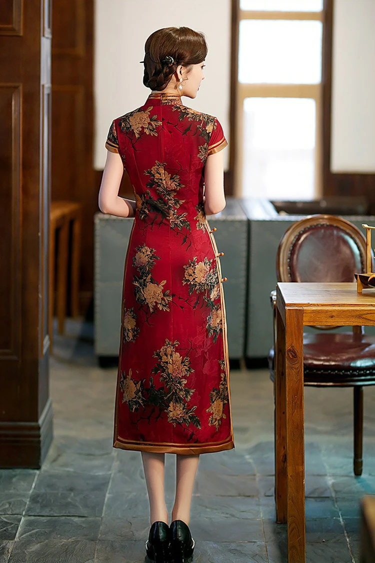 New Cheongsam Ladies Slim Long Red Banquet Dress Short Sleeve