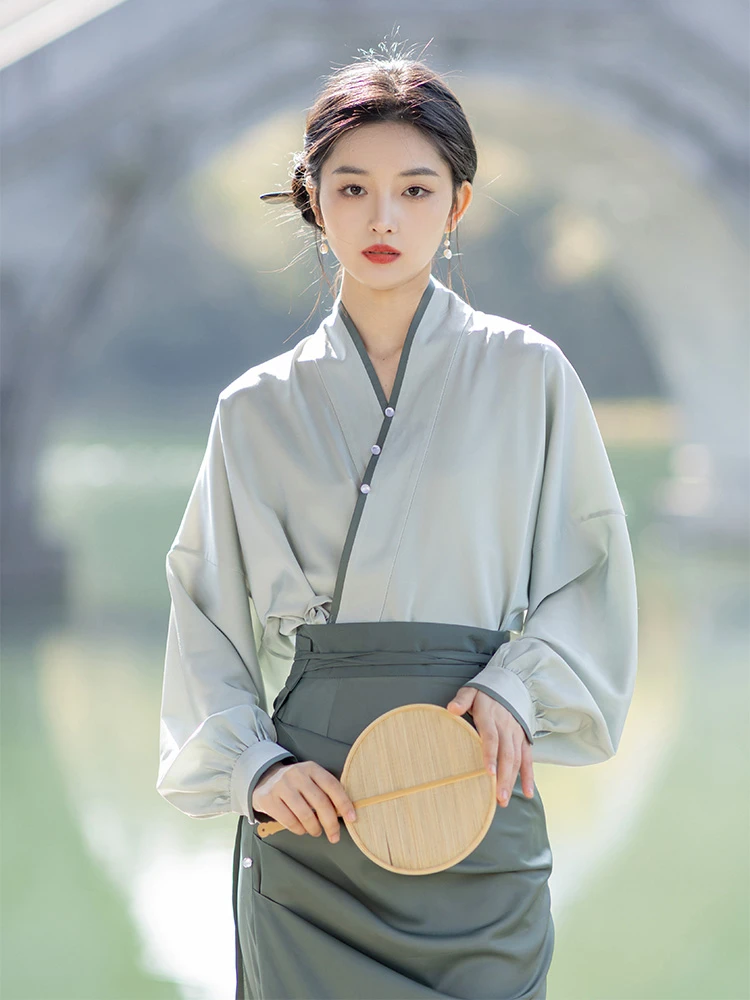 Spring GreenModern Song Style Women Hanfu Fashion Green Dress for Spring