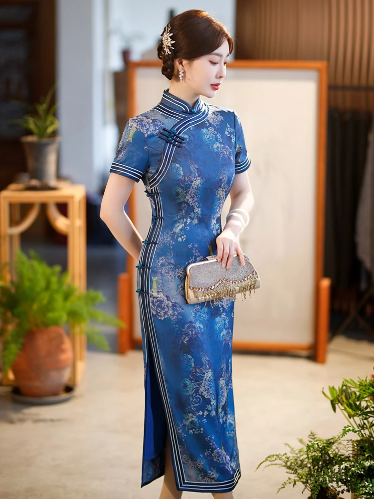 Blue cheongsam hotsell