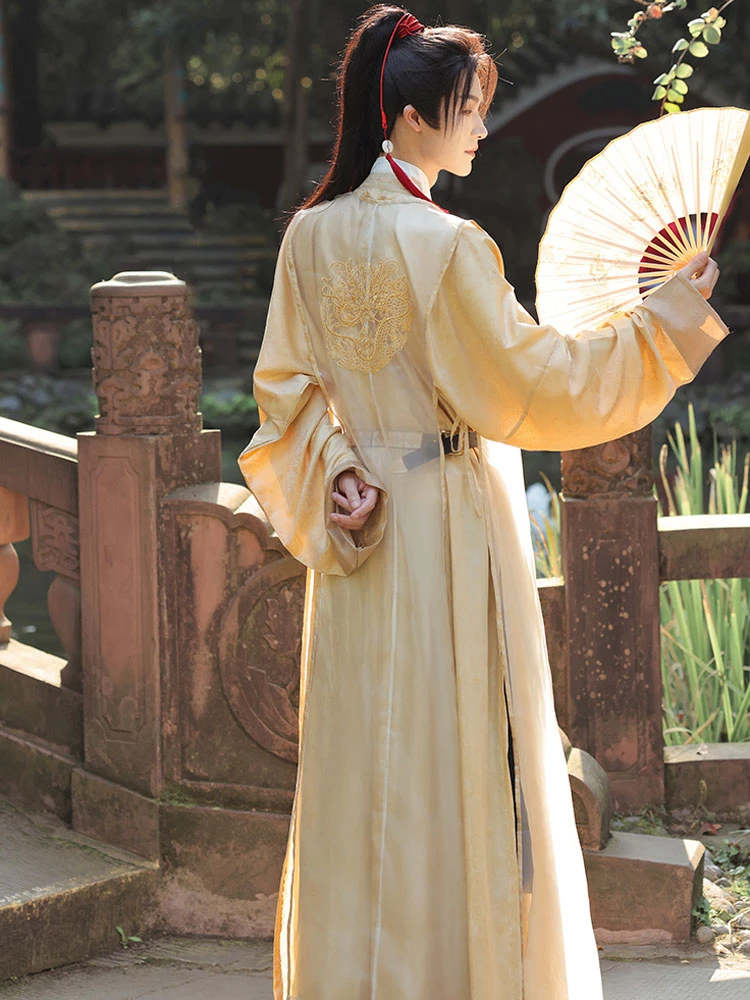 Gentle Ming-style Male Robe for Summer