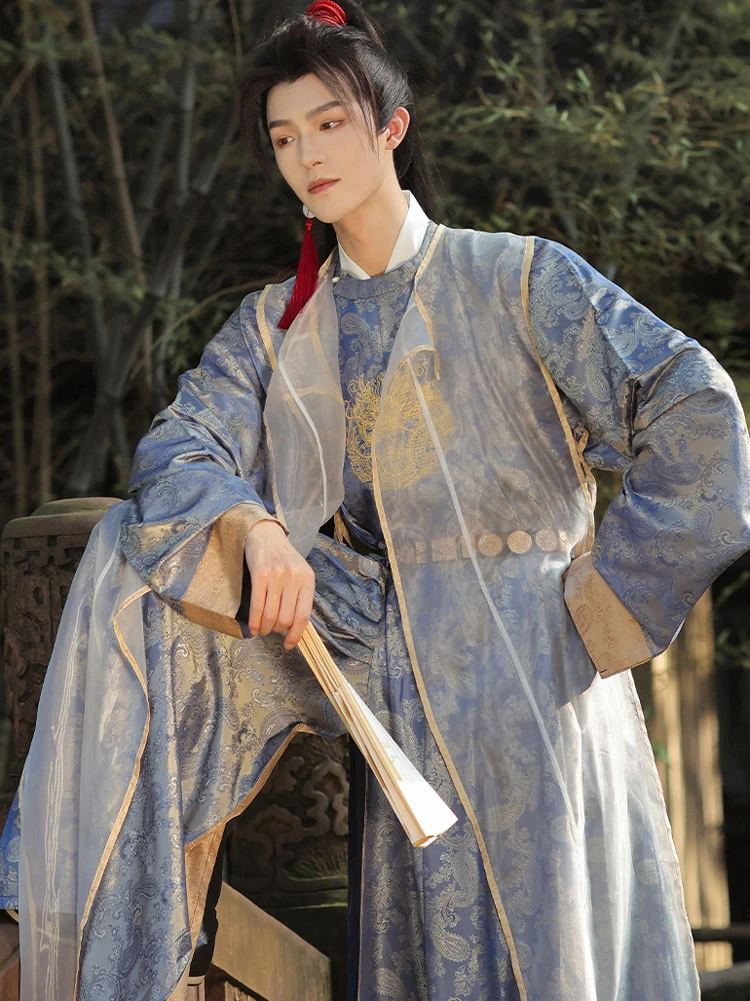 Gentle Ming-style Male Robe for Summer