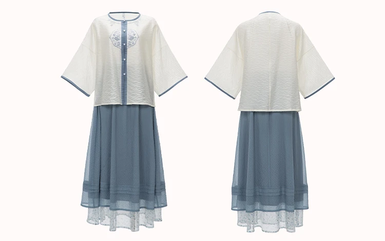 Ming Dynasty Modified Soft Blue Silk Hanfu for Summer