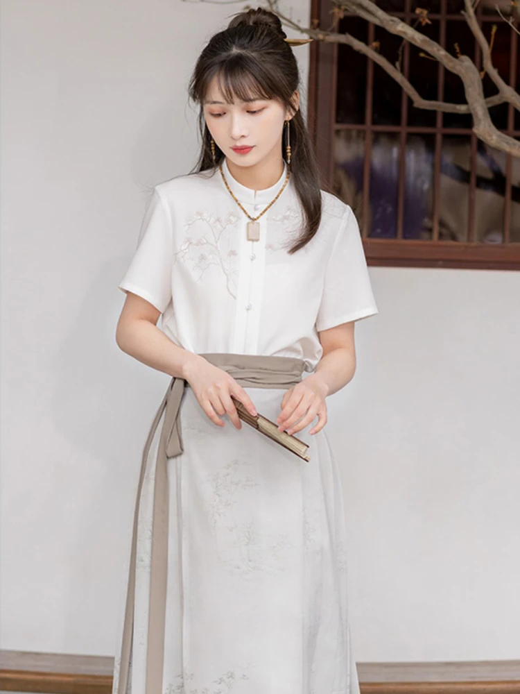 Modern Mamian Dress Summer Modified Beige Hanfu for Women