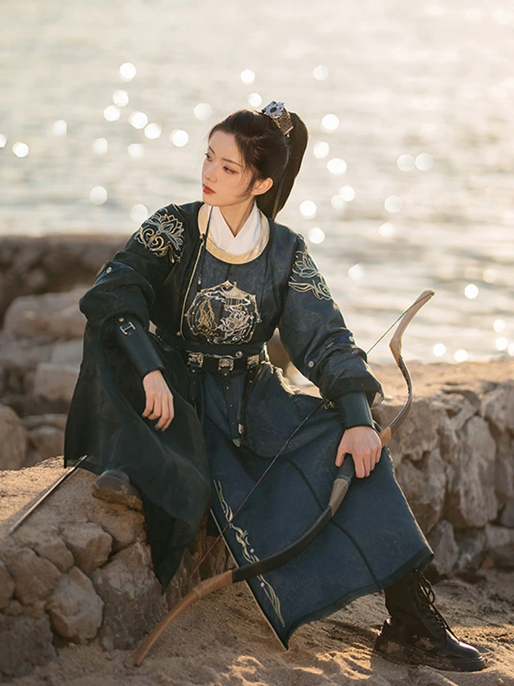 Spring Tang Dynasty Round Collar Robe for Wuxia Style