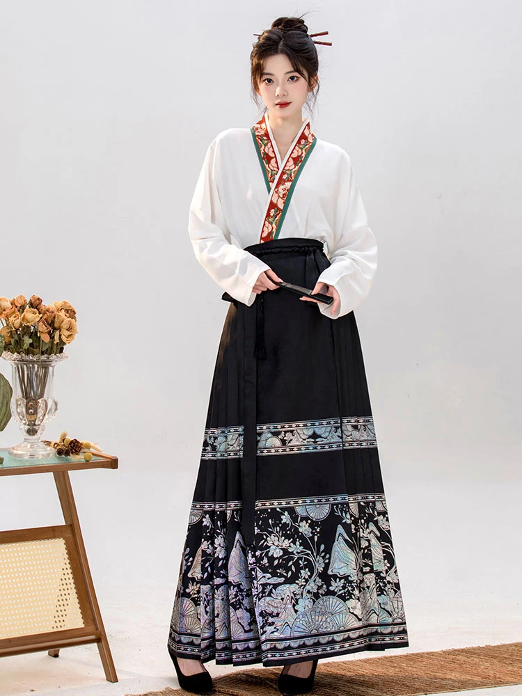 Women Mamian Skirt Ming Dynasty Modified Hanfu for Everyday Wear