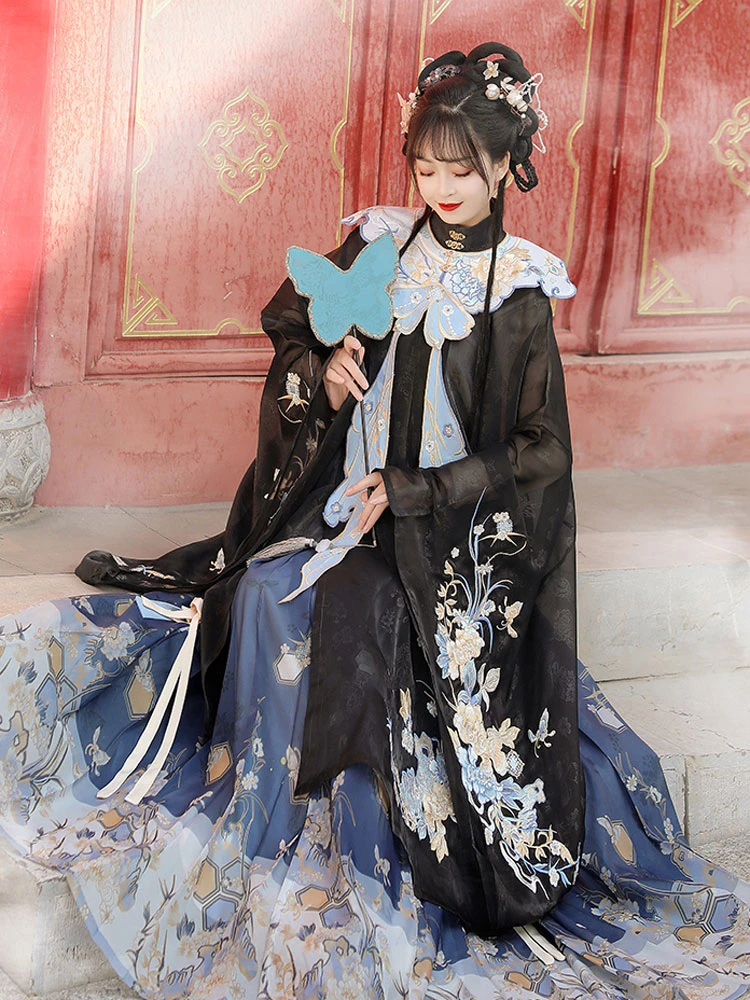 Women's Autumn Ming Hanfu Stand Collar Long Shirt Mamian Skirt Set