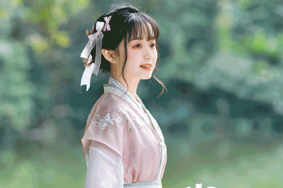 A Guide to Selecting Right Hanfu for School