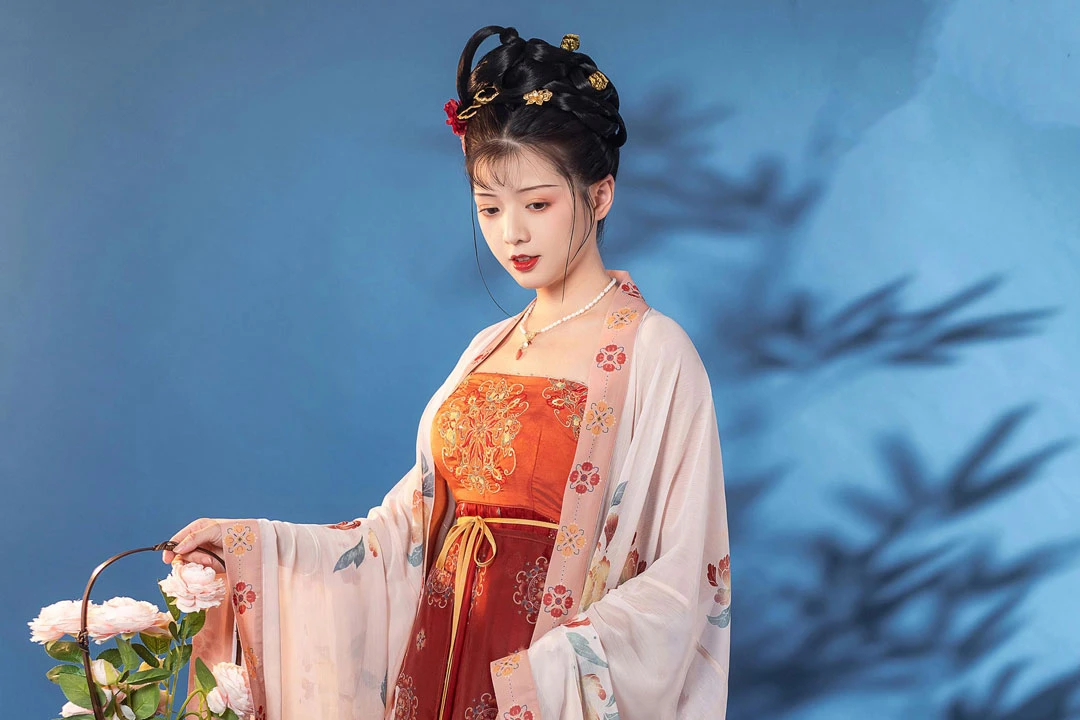 Can I Wear Hanfu Dress for Halloween?