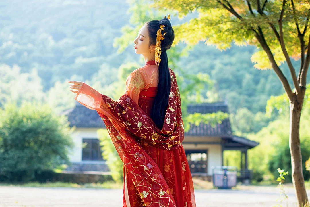 Hanfu Cosplay, Reviving Ancient Chinese Fashion in the Modern World 1