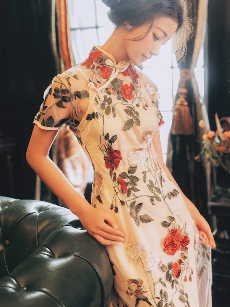 Spring Ladies Cheongsam Rose Embroidery Vintage Qipao Dress