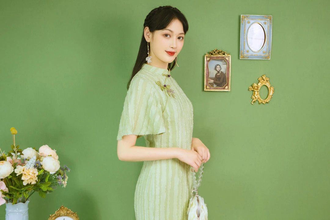 The Influence of Qipao on TV Shows and Film