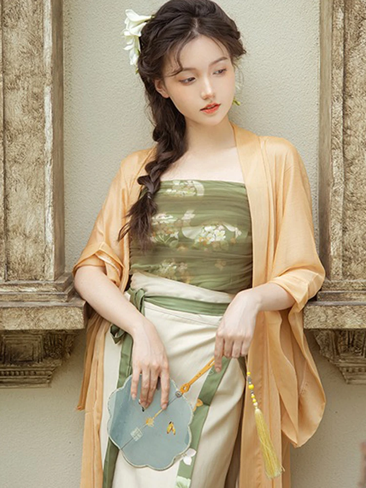 Song Dynasty Ladies Fashion Hanfu Summer Dress Refreshing Daily Skirt