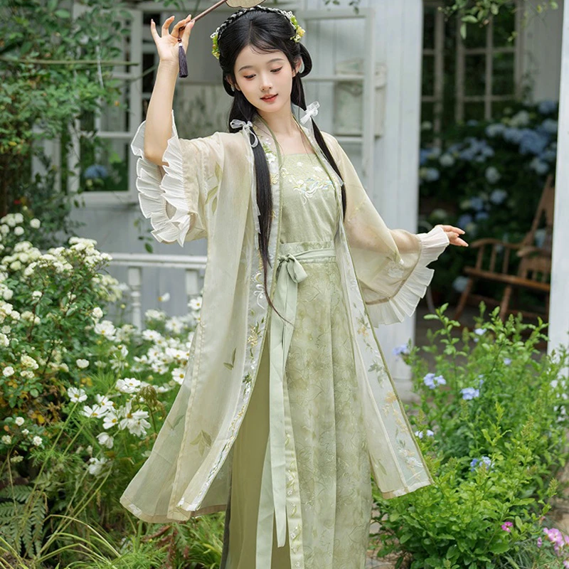 100+ Best Women's Hanfu Dress & Clothing - Newhanfu 2024