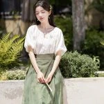 Women Ming Dynasty Hanfu Green Ma Mian Skirt Summer New Fashion