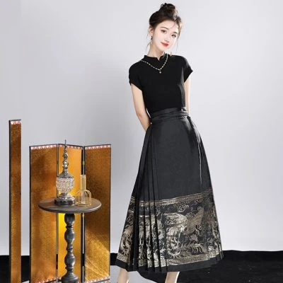 Ming Dynasty Hanfu Ladies Ma Mian Dress Black Skirt
