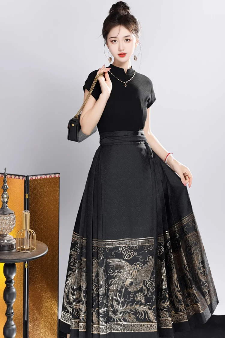 Ming Dynasty Hanfu Ladies Ma Mian Dress Black Skirt