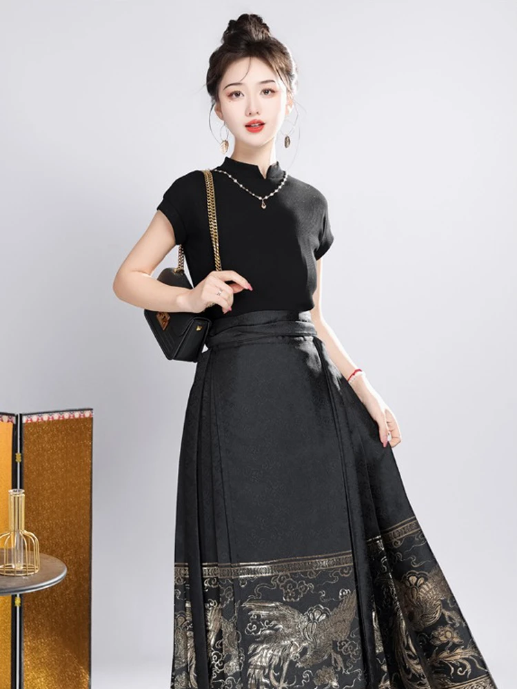 Ming Dynasty Hanfu Ladies Ma Mian Dress Black Skirt