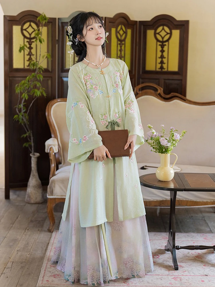 Ming Dynasty Round Neck Long Shirt Ma Mian Skirt Modern Daily Wear