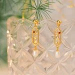 Bamboo Leaf Earrings Women's Dignified Hollowed Ears Jewellery