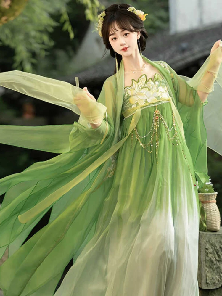 Qixiong Shanqun Women's Green Hanfu Fairy Fluttering Gorgeous Embroidery