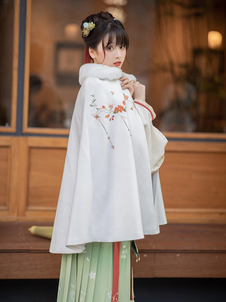 Winter Hanfu Velvet Cloak Women's Retro Cape 