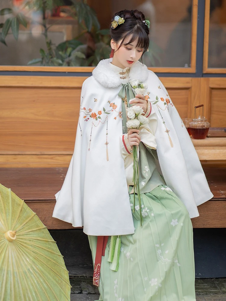 Winter Hanfu Velvet Cloak Women's Retro Cape 