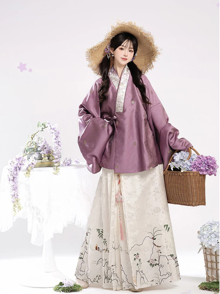 Ming Dynasty Hanfu Jiaoling Pipa Sleeve Modern Ma Mian Dress Autumn