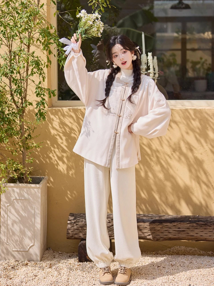 Ming Dynasty Ladies' Winter Hanfu Short Jacket with Square Collar