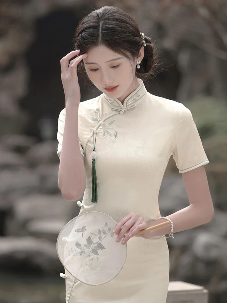 Summer Young Girls Dress White Daily Cheongsam Vintage Style