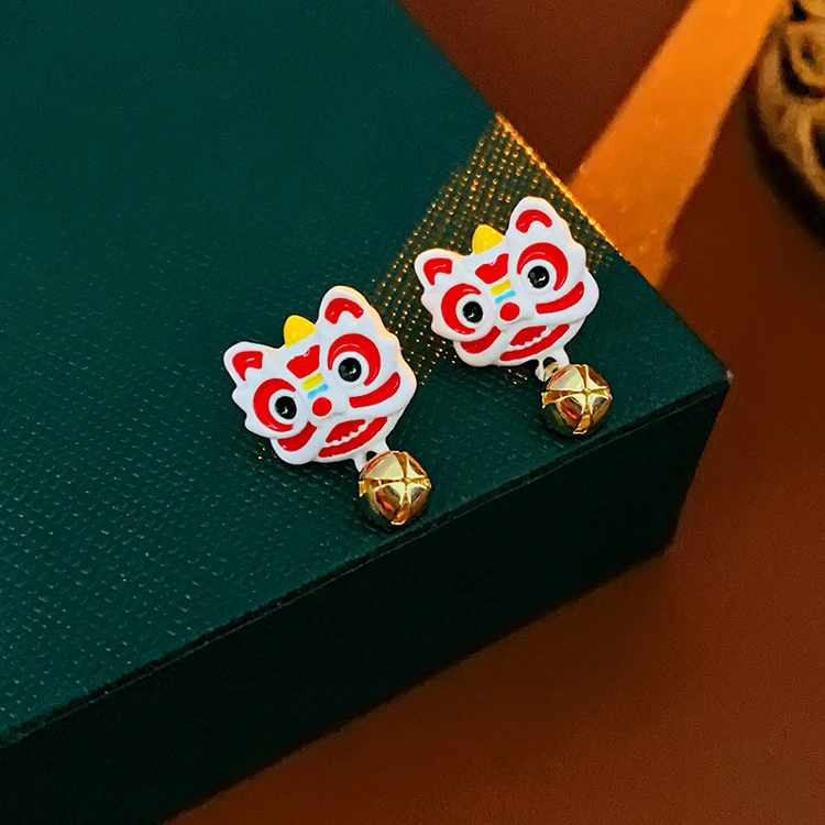 Lion Earrings Retro Women's New Year Personalized Ear Jewelry